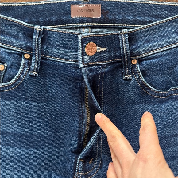 MOTHER The Outsider Ankle Fray Jeans Uncharted Waters Size 26 - Picture 7 of 12